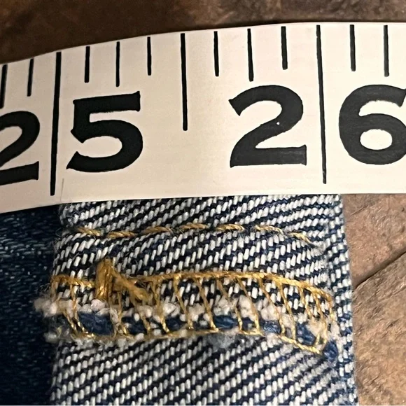 Levi’s Heritage Boyfriend Denim Jeans Women’s Size 8 Cuffed Summer Streetwear - Picture 11 of 13